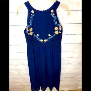New IZ Byer Girl Sleeveless Navy Dress With Embroidered Flowers